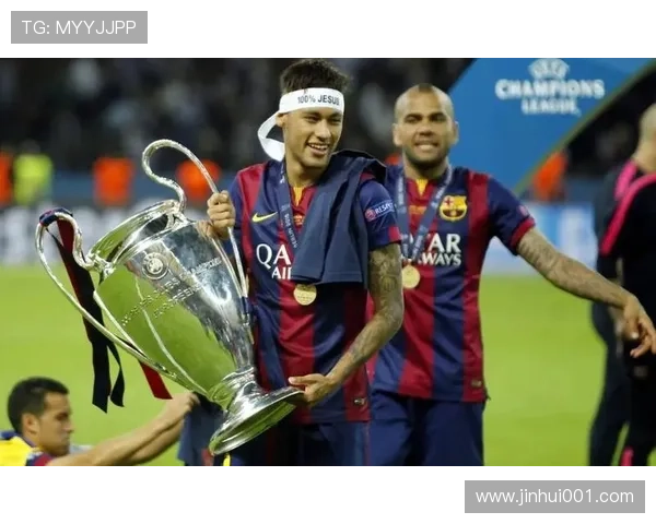 梅西告别巴萨转会巴黎 内马尔回归巴萨引发争议