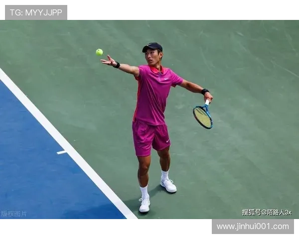 2025年网球赛季新星崛起 未来之星挑战传统强者称霸世界